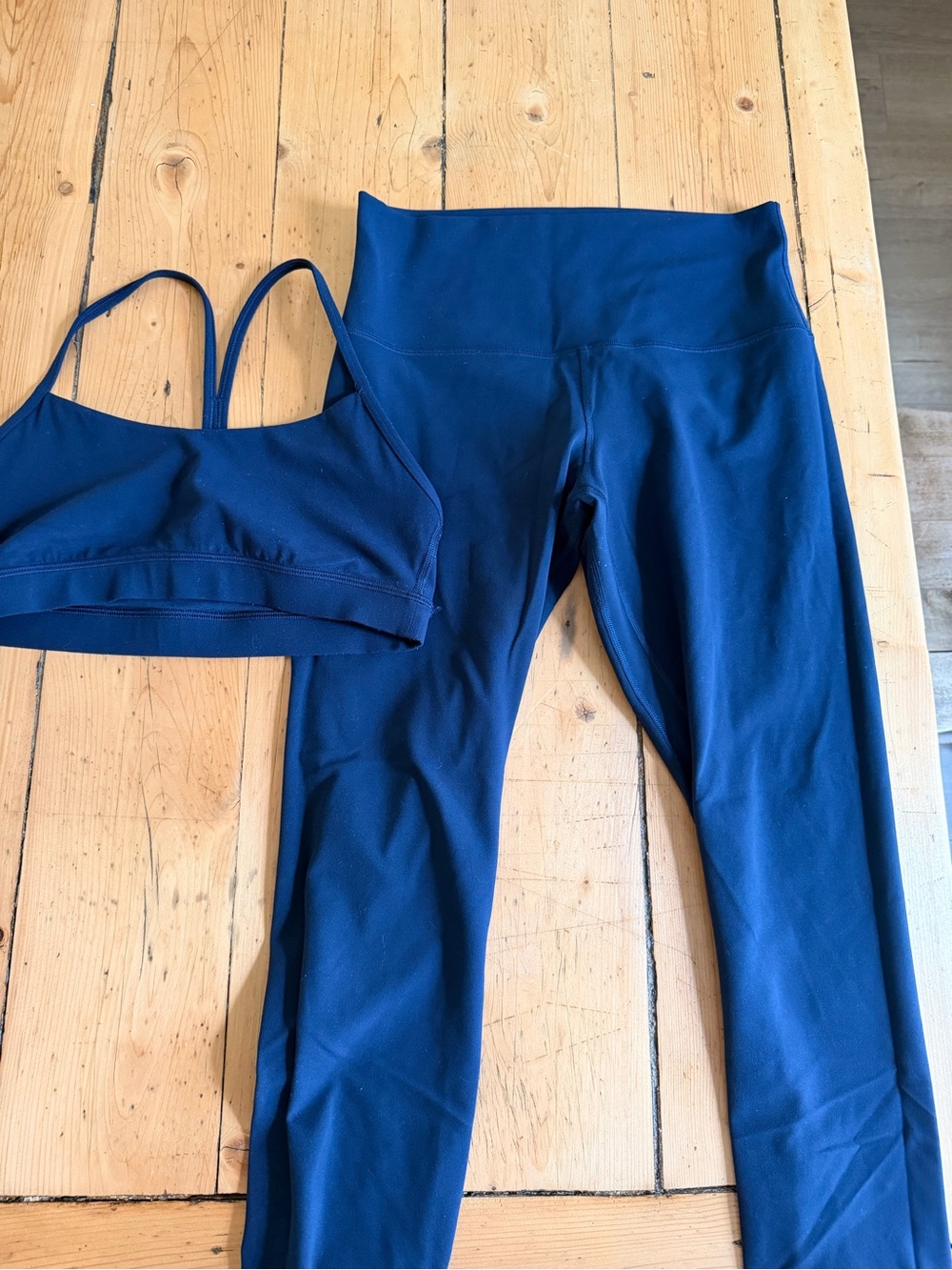 Lululemon Set! - Picture 2 of 4